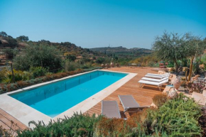 Отель Azalo Country Homes - Villa i Gelsi with pool - Noto, Авола